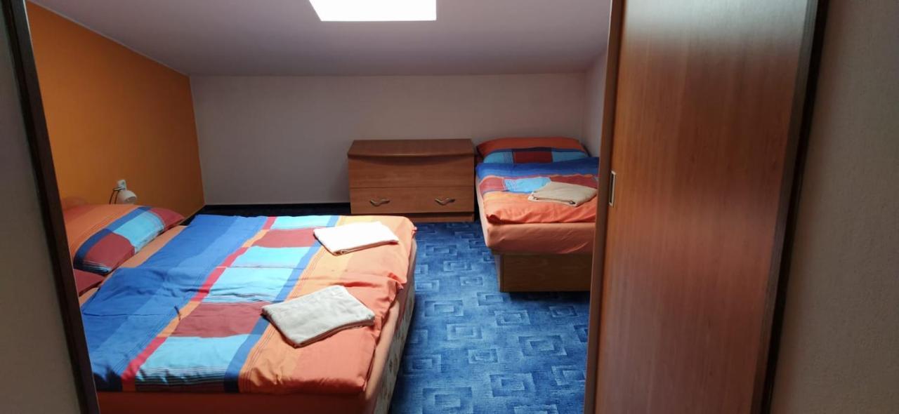 Apartman Sobeslav Apartment Bagian luar foto